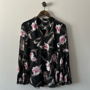 WHITE HOUSE BLACK MARKET FLORAL PLEATED BELL SLEEVE BLOUSE W/LACE SIZE 8P